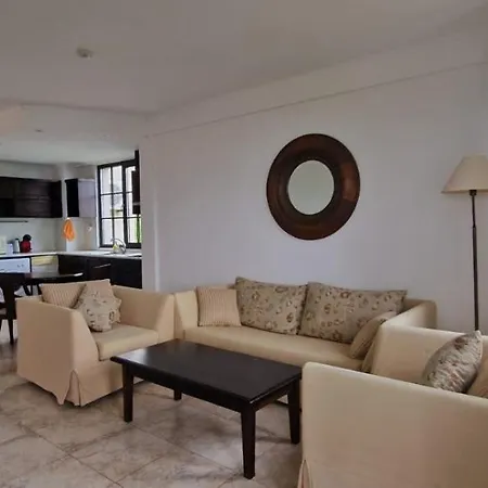 Lägenhet In The Cliff Bay *